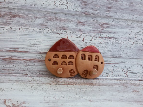 Věšáček-dvojdomek2