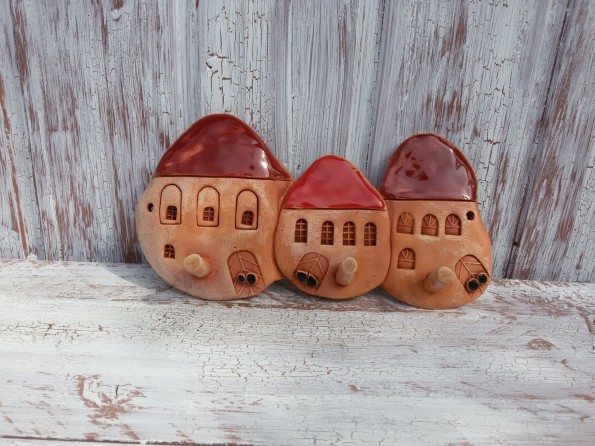 Věšáček trojdomek2