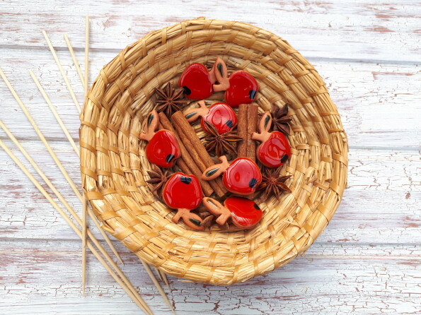 Keramické jablíčko-zápich